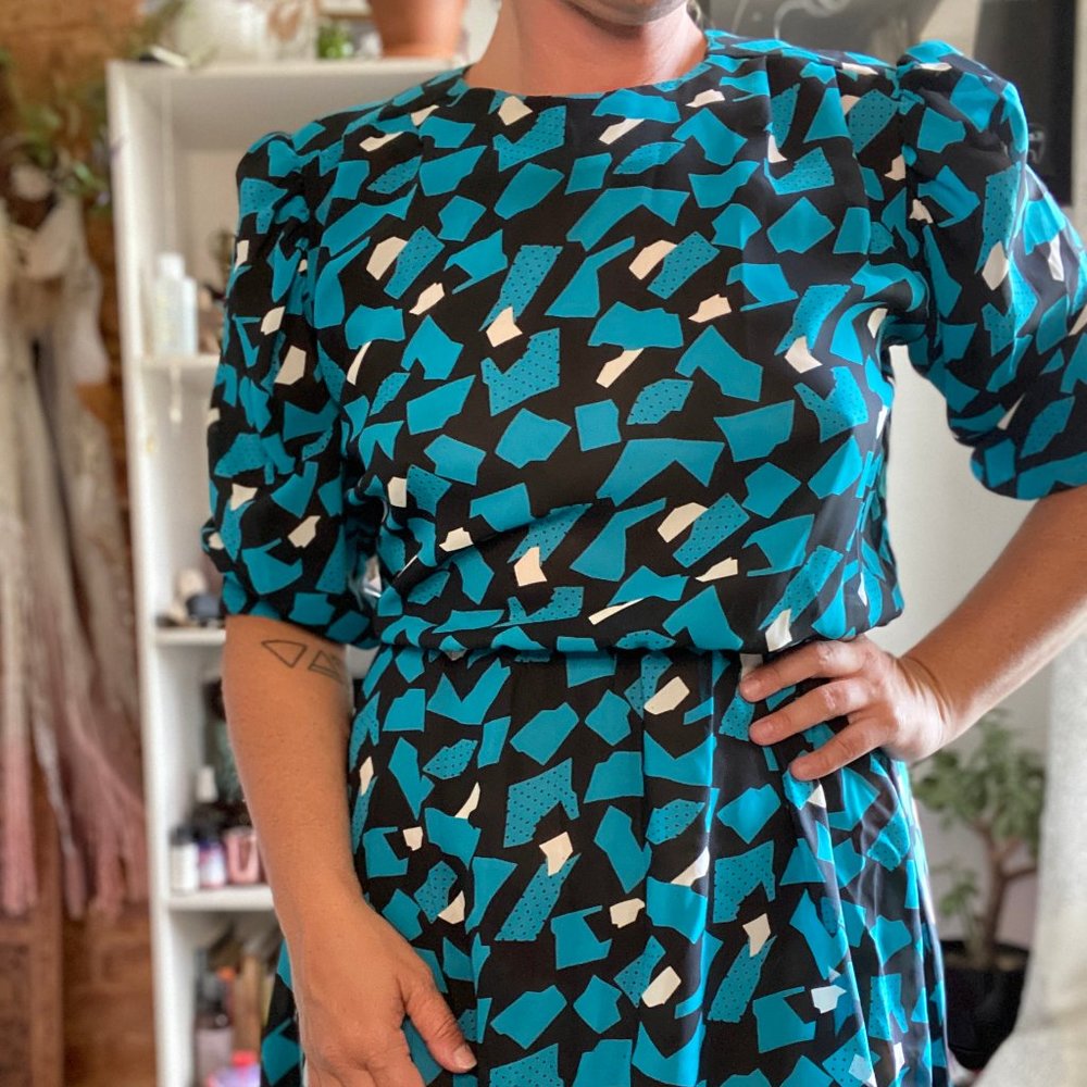 Vintage Black and Blue 3/4 Sleeve Dress